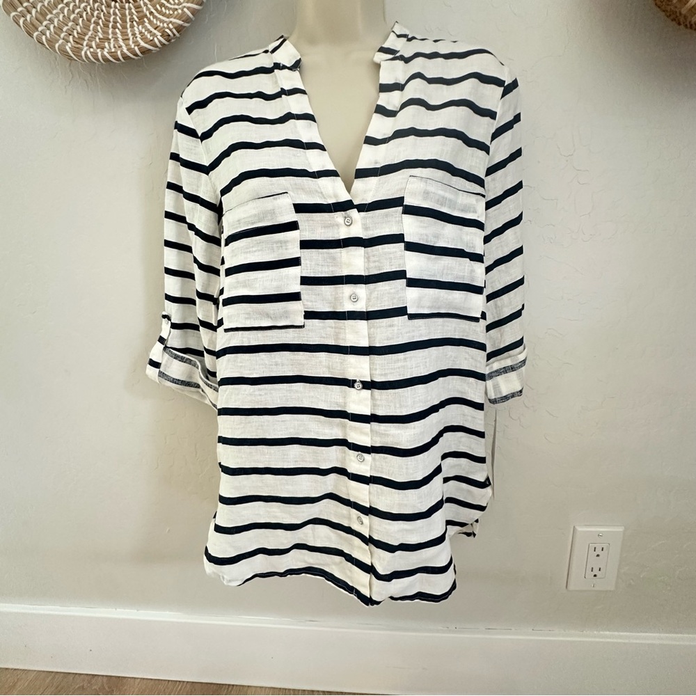 NWT Zara Navy and White Striped Button Up Blouse. Size XS
